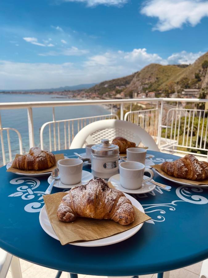 Baia Di Atlantide Lejlighed Taormina Eksteriør billede